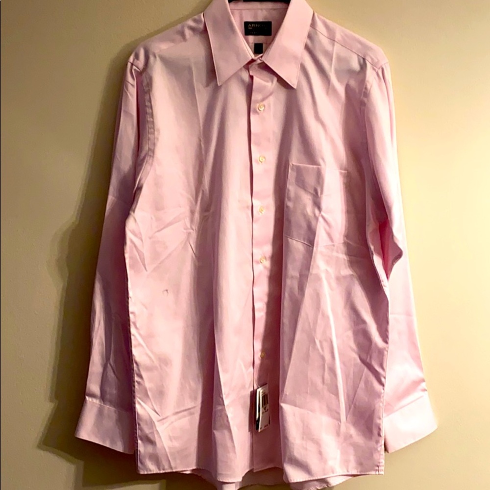 A Sateen Pink Arrow Classic Fit Dress Shirt